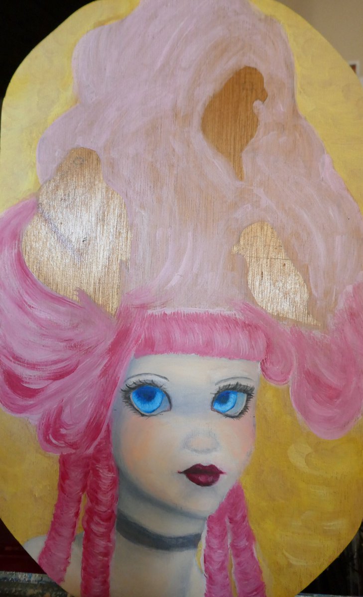 #WIP Work in Progress! Original Big Eye Rococo Maiden with Lovebirds Fantasy #Painting

I've been working on blocking in her face, features, &amp; hair. The hair is partly underpainted &amp; partly blocked in, the silhouettes of where the little birds will be is visible

#workinprogress