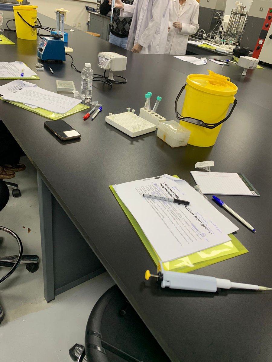 KAU_DRPI's tweet image. أقام مركز التميز البحثي لبحوث الدواء والصناعات الدوائية بالتعاون مع كلية الصيدله ممثلة في وكالة الكلية  للدراسات العليا والبحث العلمي و التنسيق مع معهد البحوث والاستشارات دورة تدريبية  بعنوان 
&quot;اساسيات تقنية علم الاحياء الجزيئي &quot;