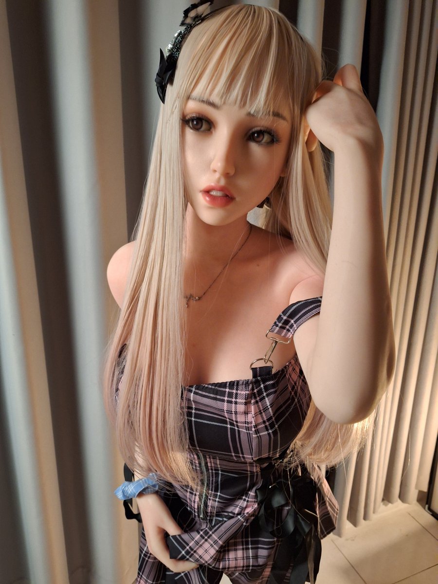 yw41768's tweet photo. 性感格子洋裝😘😘
plaid dress.
#RZRDOLL https://t.co/TxOxv4iPgS
