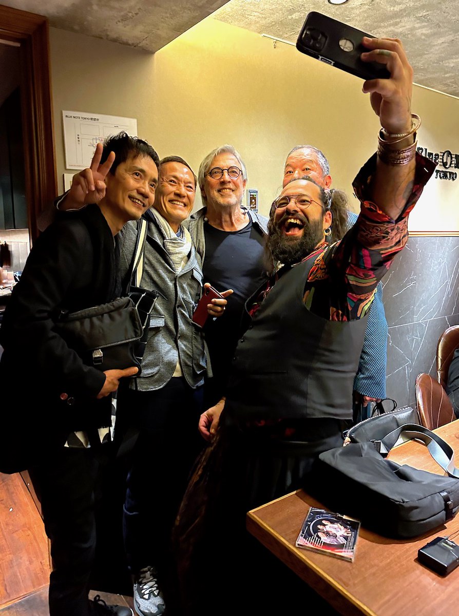 tetsuo_sakurai's tweet image. 「かつしかトリオ」取材色々。
夜はライブ。ブラジルメンバー良かったー。
久しぶりにLeeさんや、Ivanに会えて超Happy！Ivanとまたコラボしたいなー。Daveさんもお元気で何より。お初のTatiana Parraさんや、Munir Hossnのベースも楽しかった！

#ivanlins #tatianaparra #munirhossn #tetsuosakurai