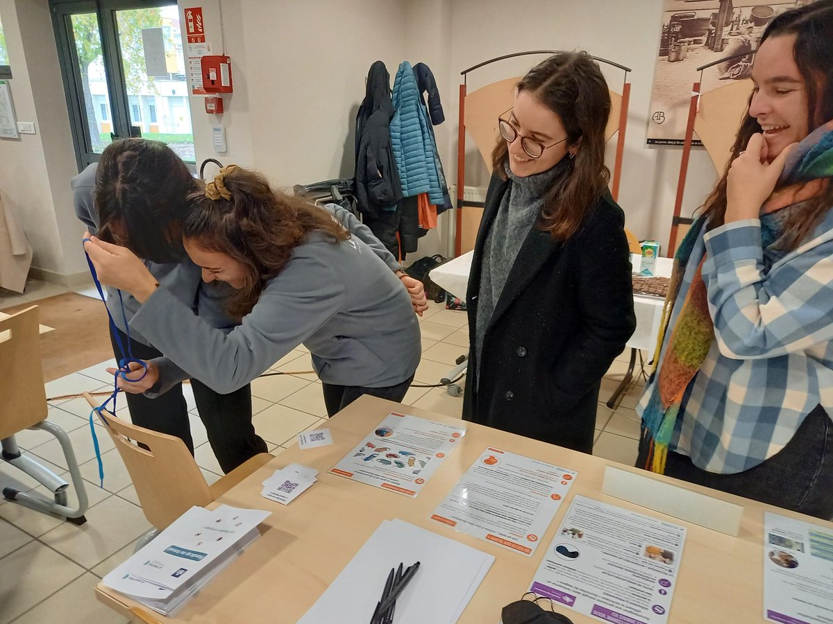 TH Conseil (@thconseil) on Twitter photo 🥗 Durant la pause méridienne, <a href="/thconseil/">TH Conseil</a> a animé un atelier simulateur de handicaps pour <a href="/LeVinatier/">Le Vinatier</a> ! 🌟
Sensibiliser, comprendre, inclure : un moment fort de la #SEEPH2024.
📩 Prêts pour un monde pro + inclusif ?
Contactez-nous !
thconseil.fr/atelierspartic…
#Inclusion #Handicap 🥗 Durant la pause méridienne, <a href="/thconseil/">TH Conseil</a> a animé un atelier simulateur de handicaps pour <a href="/LeVinatier/">Le Vinatier</a> ! 🌟
Sensibiliser, comprendre, inclure : un moment fort de la #SEEPH2024.
📩 Prêts pour un monde pro + inclusif ?
Contactez-nous !
thconseil.fr/atelierspartic…
#Inclusion #Handicap