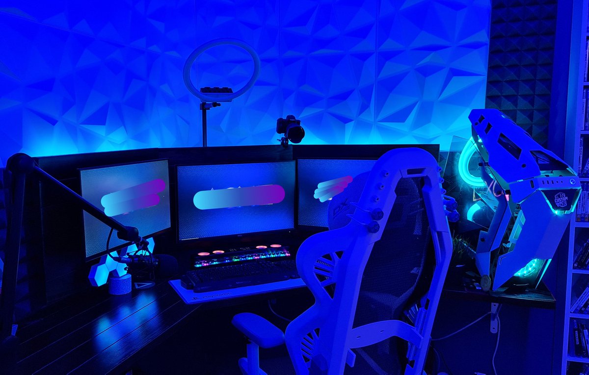 Hak00m_'s tweet photo. My pc setup
What do you think?
سيتاب ال كمبيوتر شرايكم؟ https://t.co/3U1CO8rz2U