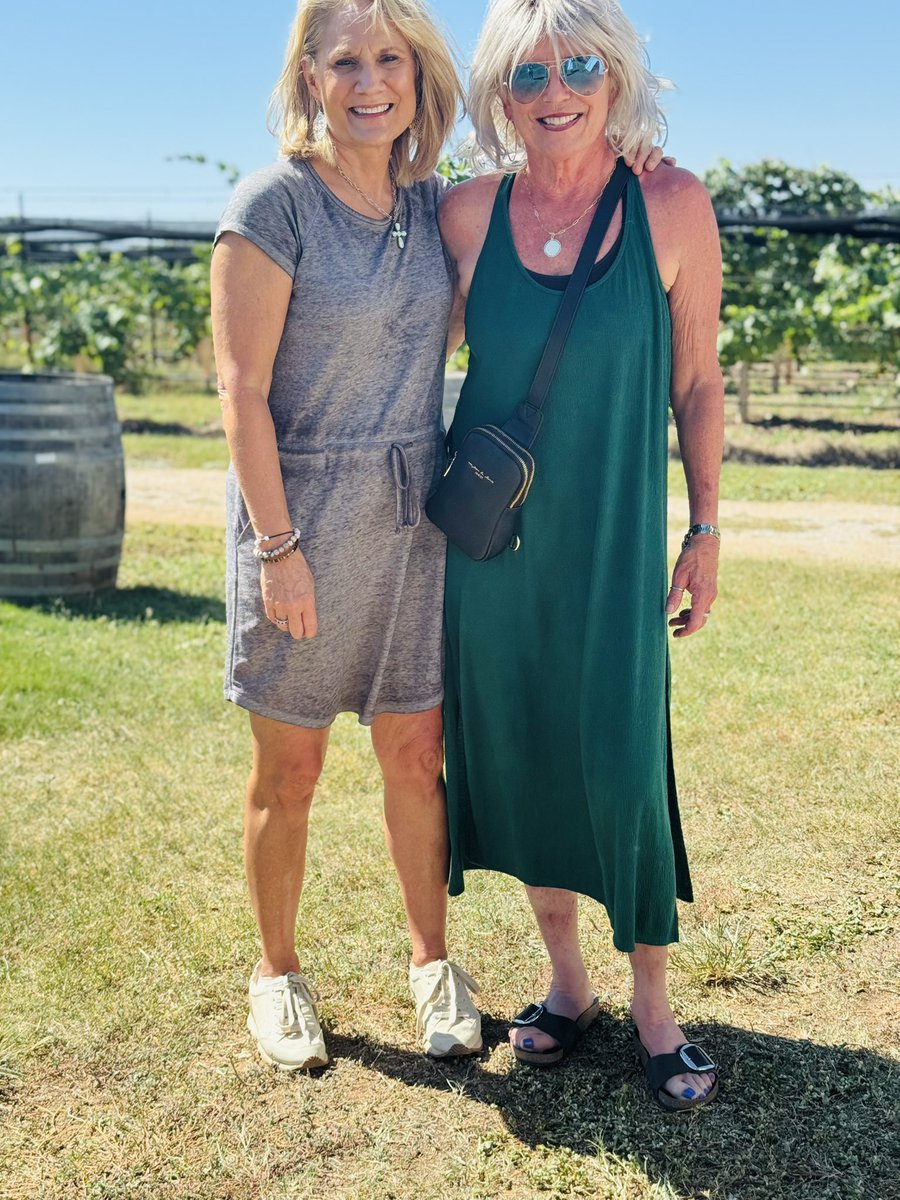 Karen Aston tweet media