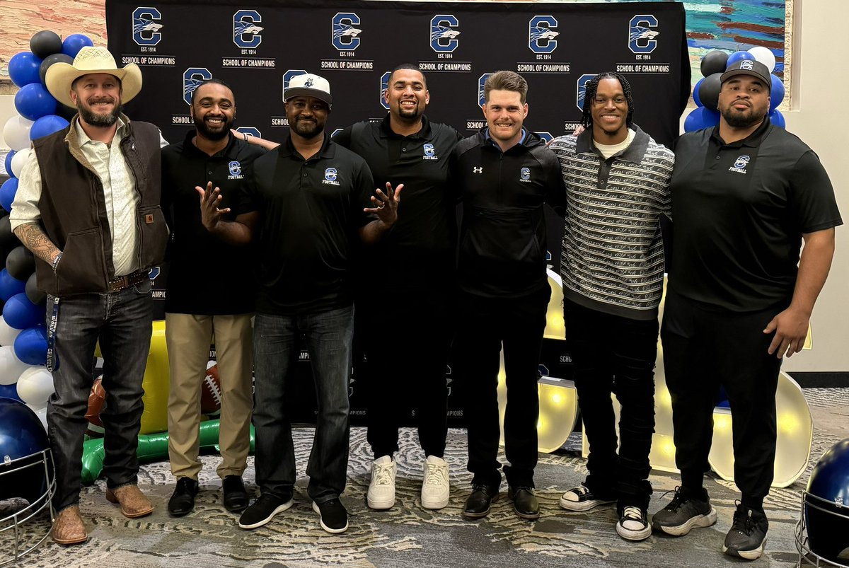 G_frazier77's tweet image. #WeUpNext🔵🏈🐺🔵🏈