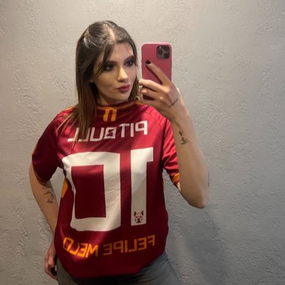 ireemyalcin_'s tweet photo. #YeniProfilResmi https://t.co/n2R1kQiv14