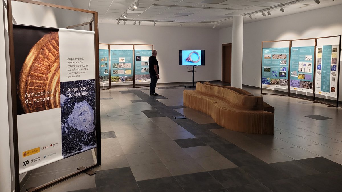 INCIPIT-CSIC (@incipitcsic) on Twitter photo Hoxe, en colaboración coa <a href="/depo_es/">Deputación Pontevedra</a>, inauguramos a exposición "Arqueoloxía do pequeno, arqueoloxía do invisible" Un título suxestivo que recolle aquelas técnicas e metodoloxías non invasivas que se están utilizando para investigar e rexistrar xacementos e elementos arqueolóxicos. Hoxe, en colaboración coa <a href="/depo_es/">Deputación Pontevedra</a>, inauguramos a exposición "Arqueoloxía do pequeno, arqueoloxía do invisible" Un título suxestivo que recolle aquelas técnicas e metodoloxías non invasivas que se están utilizando para investigar e rexistrar xacementos e elementos arqueolóxicos.