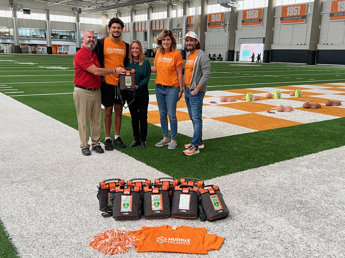 Nancy Graham Brawley (@brawley_mrs) on Twitter photo CCHS was so blessed to receive a portable AED for our school. S/O to the Peyton Walker Foundation & Master Medical Equipment! Shown here is Principal AC Willis along with Bru McCoy of the UT Vols! @peytonwalkerfoundation <a href="/HuddleForHearts/">Huddle for Hearts</a> <a href="/CCHSSports423/">CCHS Athletics</a> <a href="/mr_ac_willis/">A. C. Willis</a> CCHS was so blessed to receive a portable AED for our school. S/O to the Peyton Walker Foundation & Master Medical Equipment! Shown here is Principal AC Willis along with Bru McCoy of the UT Vols! @peytonwalkerfoundation <a href="/HuddleForHearts/">Huddle for Hearts</a> <a href="/CCHSSports423/">CCHS Athletics</a> <a href="/mr_ac_willis/">A. C. Willis</a>