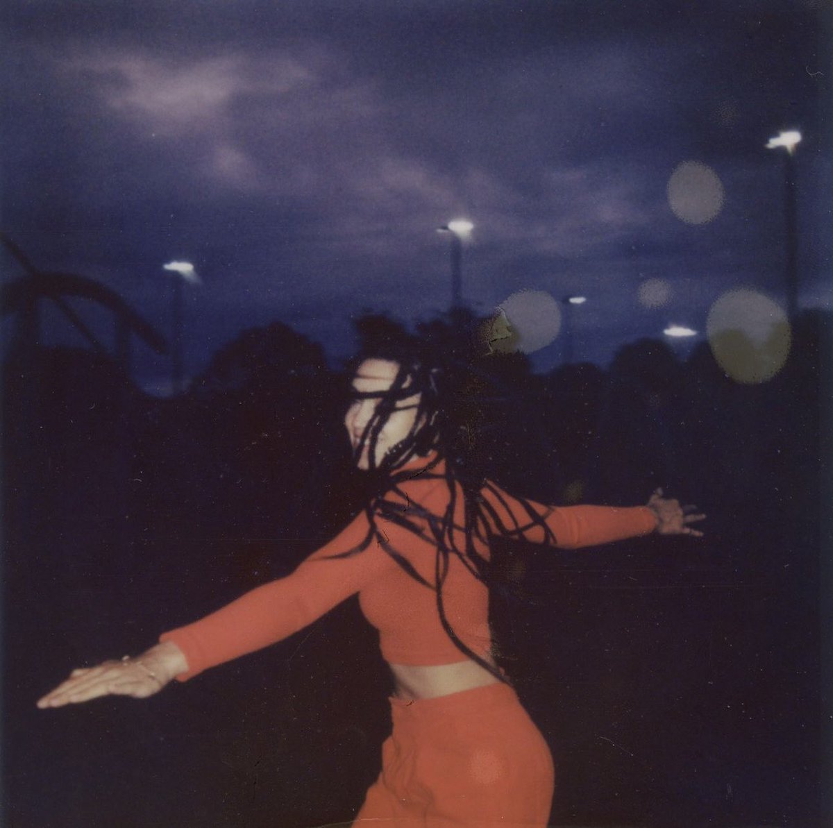 𝓜𝓪𝓽𝓽𝔂 🎈 is out now ! 

Give it a listen : lnk.to/Hanorah-Matty