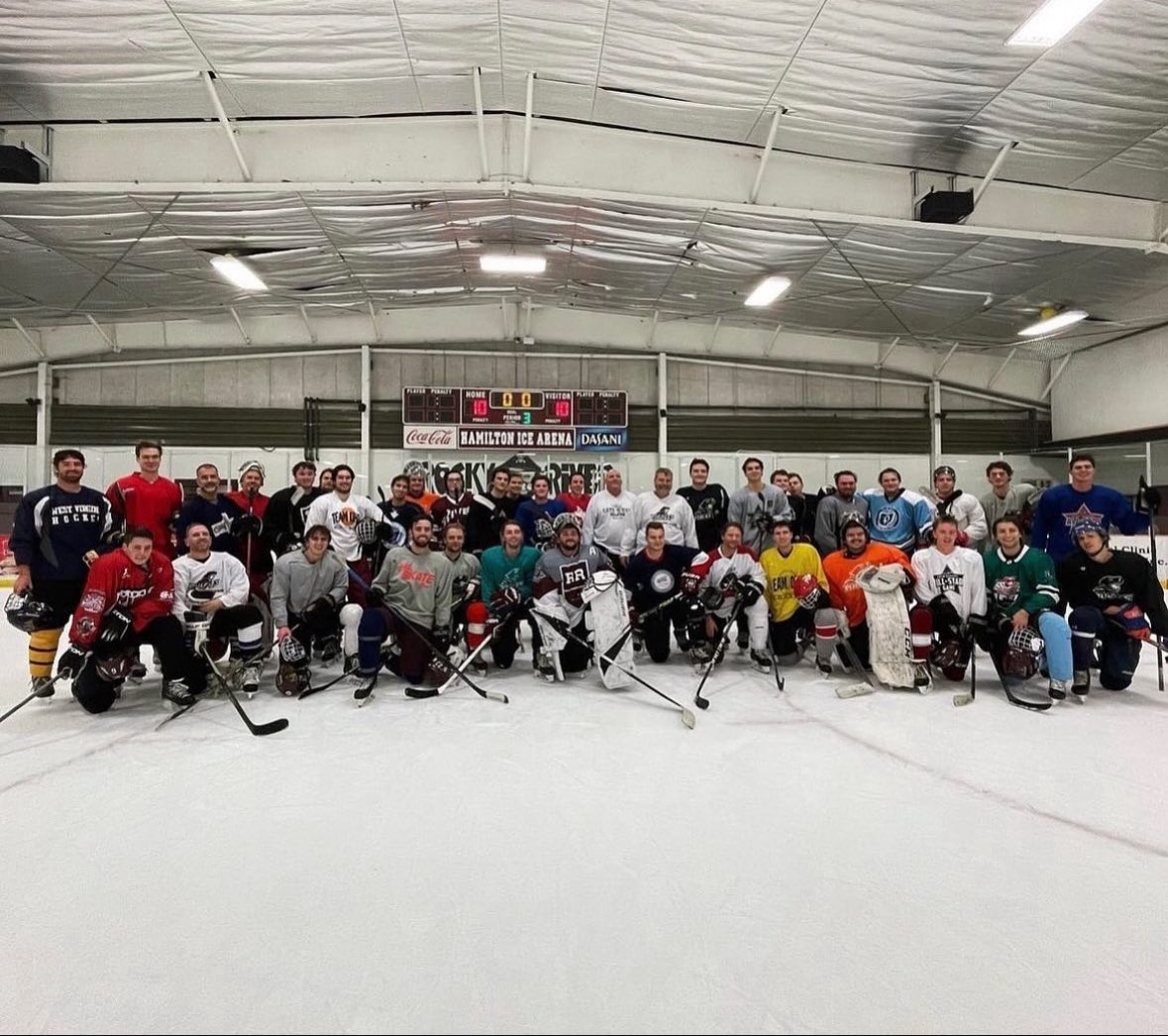 🗣️ Calling all Pirate hockey alum! It’s time for our favorite holiday tradition. 🏴‍☠️

Time to lace up for the annual alumni game on Wednesday, November 27 from 6:30-8pm at The Ham! We hope to see you there!