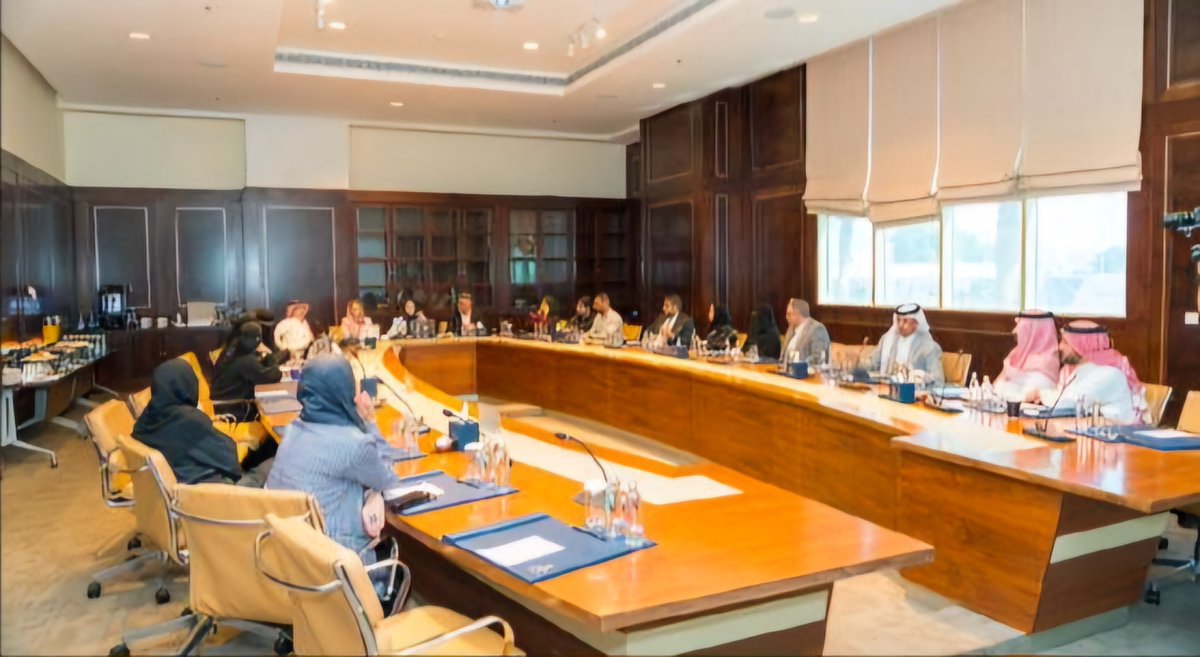 saudiMSK's tweet photo. Grateful for the insights from our JHAH colleagues, program directors, and stakeholders. Together, we’re shaping the future of the Saudi Board Physical Therapy Residency programs. #Collaboration #Excellence #LifeIsMotion @JHopkinsSaudi https://t.co/JkwkSE6FFU