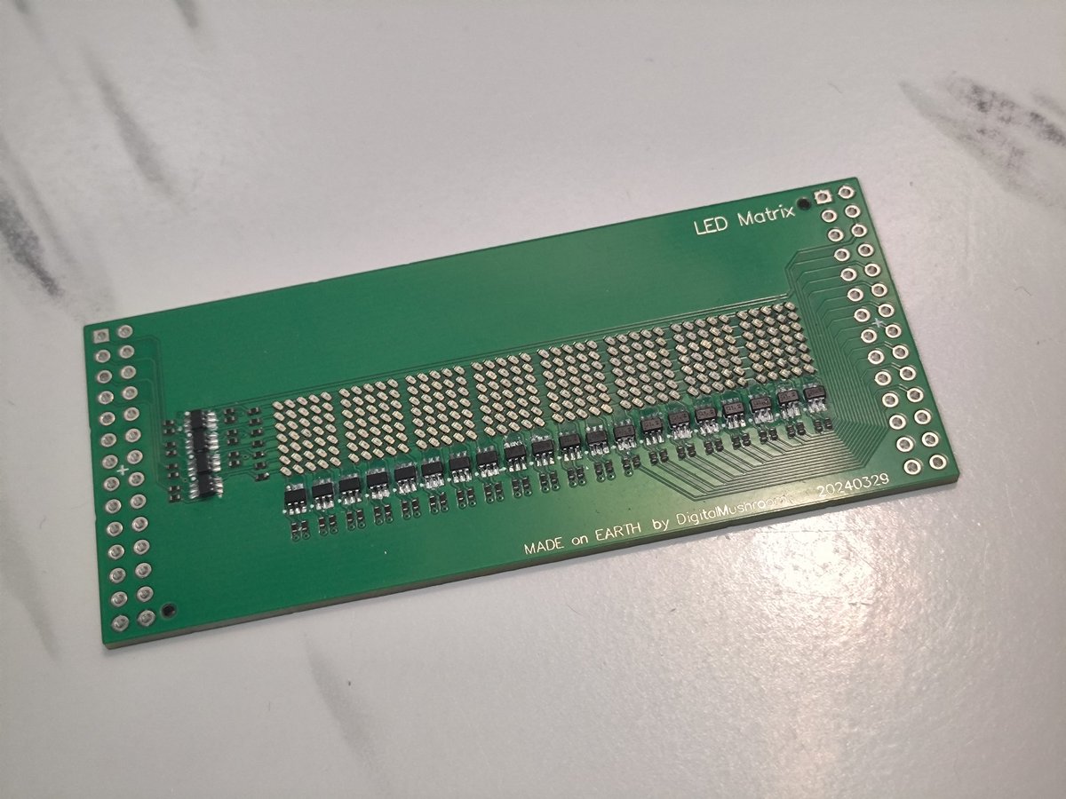 tubechip404's tweet image. I took time out of my busy schedule to make this.😂
This is a 0402 LED eight character 5*7 dot matrix.✨