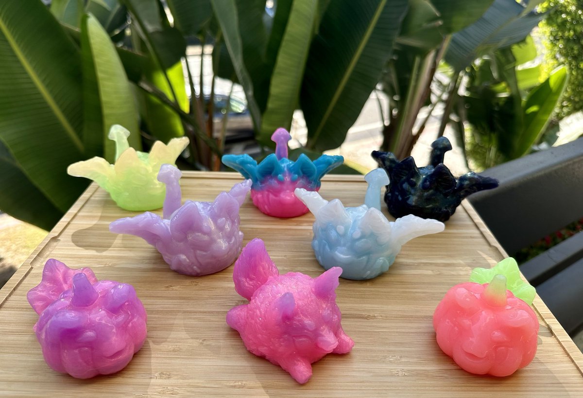 POST 1: WTT - HPE Kits!

Looking to slim down the collection! Open to HPE kits or other types of squish from my wishlist. 

Prefer pastels, neons, UV/GITD, NC, sparkle, and multicolor/marbles. Not super interested in dark colors or metallics. 

#BSTKits