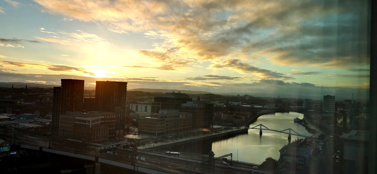 gibsons59's tweet image. Clyde, night and day.