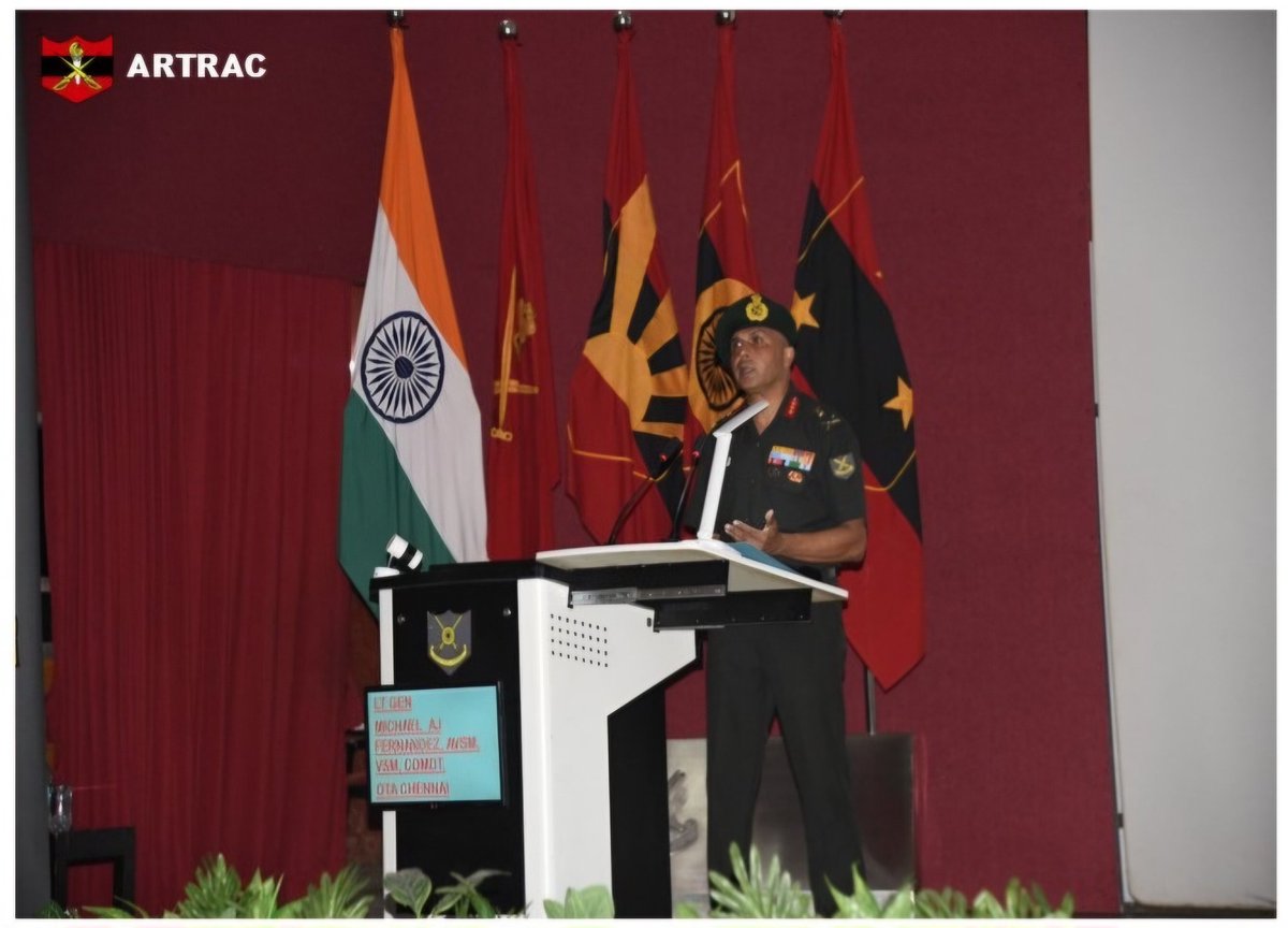 artrac_ia's tweet image. &quot;𝐅𝐨𝐫𝐠𝐢𝐧𝐠 𝐃𝐫𝐞𝐚𝐦𝐬 𝐢𝐧𝐭𝐨 𝐑𝐞𝐚𝐥𝐢𝐭𝐲&quot;

#LtGenMichaelAJFernandes, #Commandant, #OTA, Chennai addressed the Young Leaders Course being conducted at Young Leaders Training Wing at the #OTA, Chennai.

The Young leaders wing trains the highly motivated and enthusiastic…