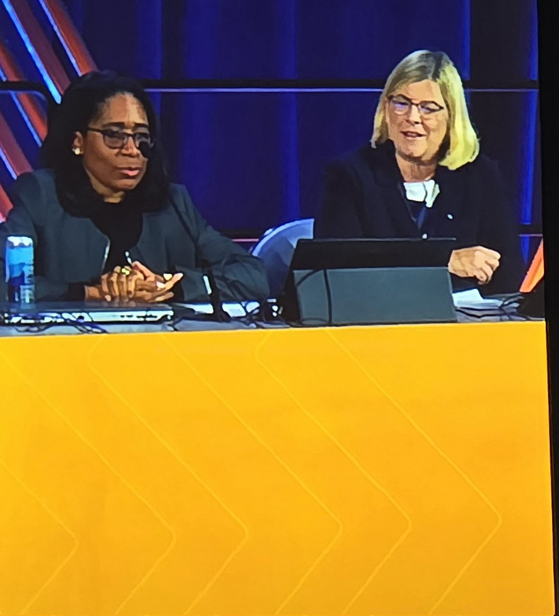 The Liver Dude (@michaelhenegha8) on Twitter photo Our own Debbie Shawcross <a href="/KingsCollegeLon/">King's College London</a> moderating the Wrap up session at AASLD. <a href="/AASLDFoundation/">AASLD Foundation</a> <a href="/AASLDtweets/">AASLD</a> @AutoImmuneLiver Great abstract choices on the highlights of the meeting. <a href="/EASLedu/">EASL Education</a> Our own Debbie Shawcross <a href="/KingsCollegeLon/">King's College London</a> moderating the Wrap up session at AASLD. <a href="/AASLDFoundation/">AASLD Foundation</a> <a href="/AASLDtweets/">AASLD</a> @AutoImmuneLiver Great abstract choices on the highlights of the meeting. <a href="/EASLedu/">EASL Education</a>