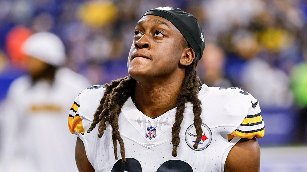 Around The NFL (@aroundthenfl) on Twitter photo Bears working out free-agent safety Terrell Edmunds on Monday, per <a href="/RapSheet/">Ian Rapoport</a>
nfl.com/news/nfl-news-… Bears working out free-agent safety Terrell Edmunds on Monday, per <a href="/RapSheet/">Ian Rapoport</a>
nfl.com/news/nfl-news-…