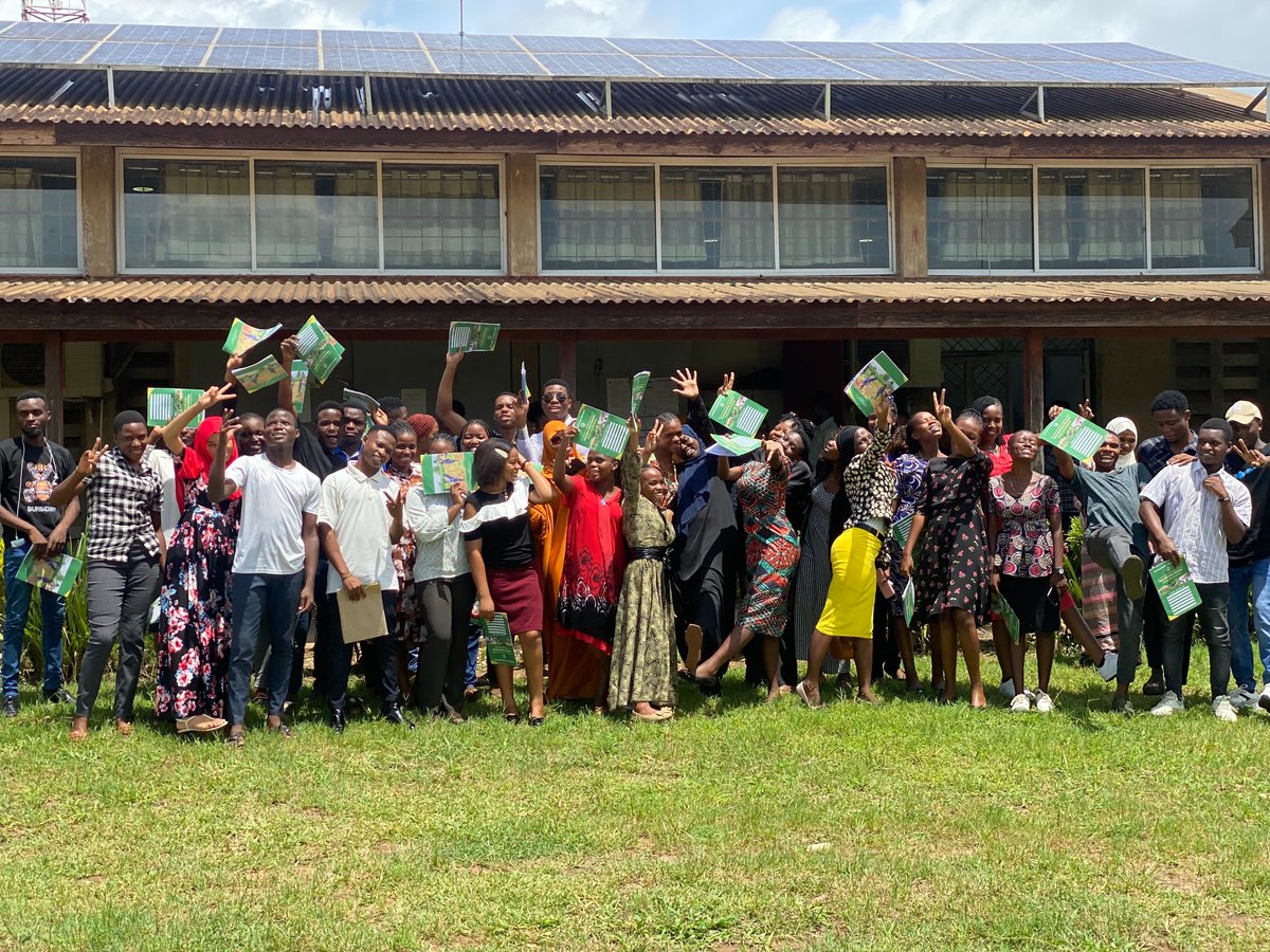 🌍✨#YouthMappers &amp; <a href="/Geotetanzania/">geotetanzania</a> led training, mapping projects, and planted 1,200+ trees for environmental action. 🗺️🌳

🔗 Read the full blog here: tinyurl.com/YM-GeoTE-Blog  

#GISDay #GeoTE <a href="/SMCoSEYM/">smcose youthmappers</a>