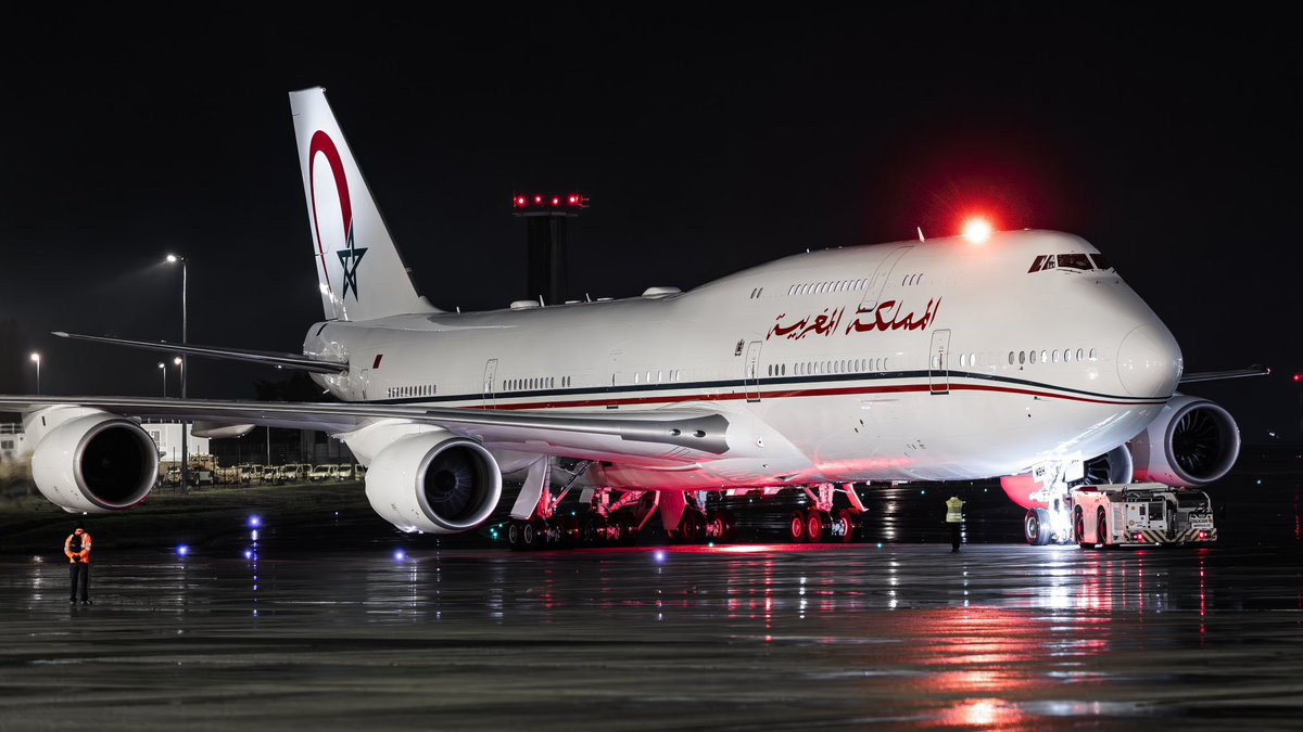HugoFraca's tweet image. Hier soir à CDG CN-MBH 🇲🇦 au départ avec une heure de retard , une arrivée tardive du pax