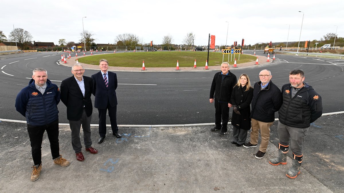 PBS Construction Ltd (@pbsconstruct) on Twitter photo We've recently completed the ยฃ4.7m Brough roundabout project and you can read all about it by following this link:
pbsconstruction.co.uk/new-brough-rouโฆ
<a href="/East_Riding/">East Riding Council</a> We've recently completed the ยฃ4.7m Brough roundabout project and you can read all about it by following this link:
pbsconstruction.co.uk/new-brough-rouโฆ
<a href="/East_Riding/">East Riding Council</a>