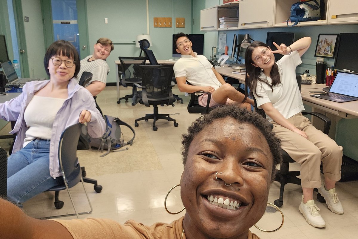 Why get your graduate degree in Educational Psychology at Illinois?

🔶Work with leaders in the field
🔷 Unparalleled student-faculty ratio
🔶 We're home to pioneering research groups like @CREA.

Apply to join our top-ten program today: education.illinois.edu/edpsy