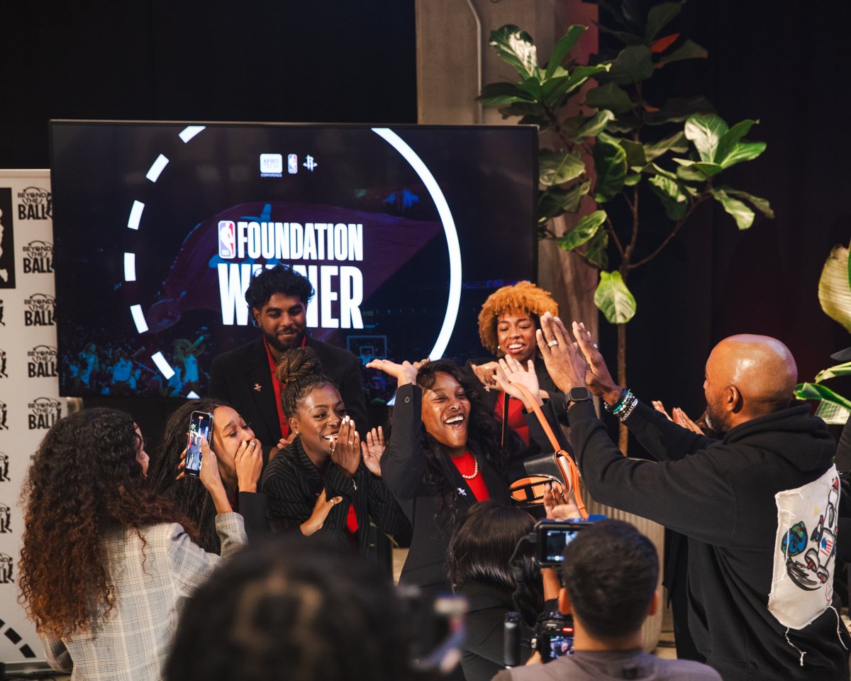 Amplitude_HQ's tweet image. Prairie View Panthers for the win! 🏆

Thank you to all the teams who participated in the NBA Foundation&apos;s Tech Challenge at #AfroTech24. We heard some amazing pitches, and are excited to help these tech dreams become a reality.