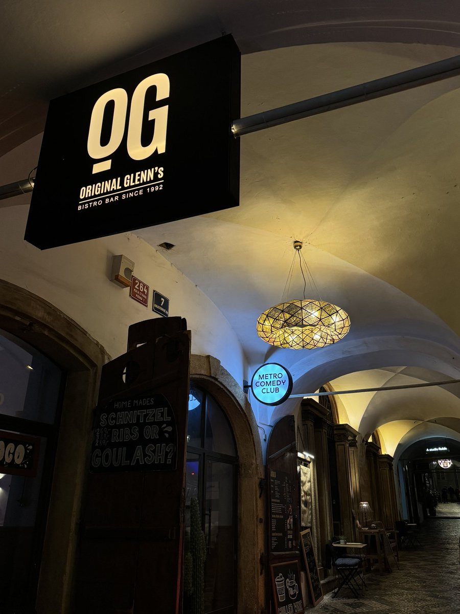 Prague Fringe tweet media