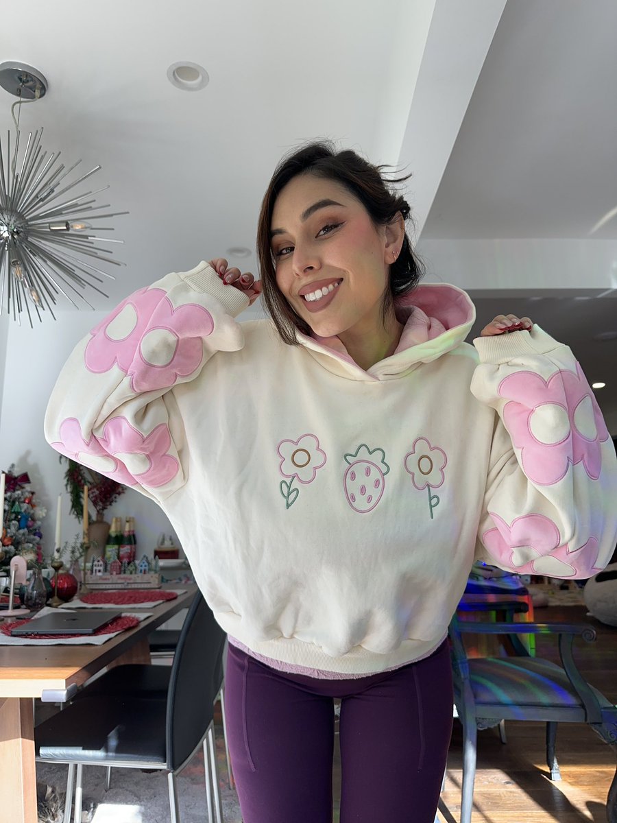 Cupquake💜 tweet media