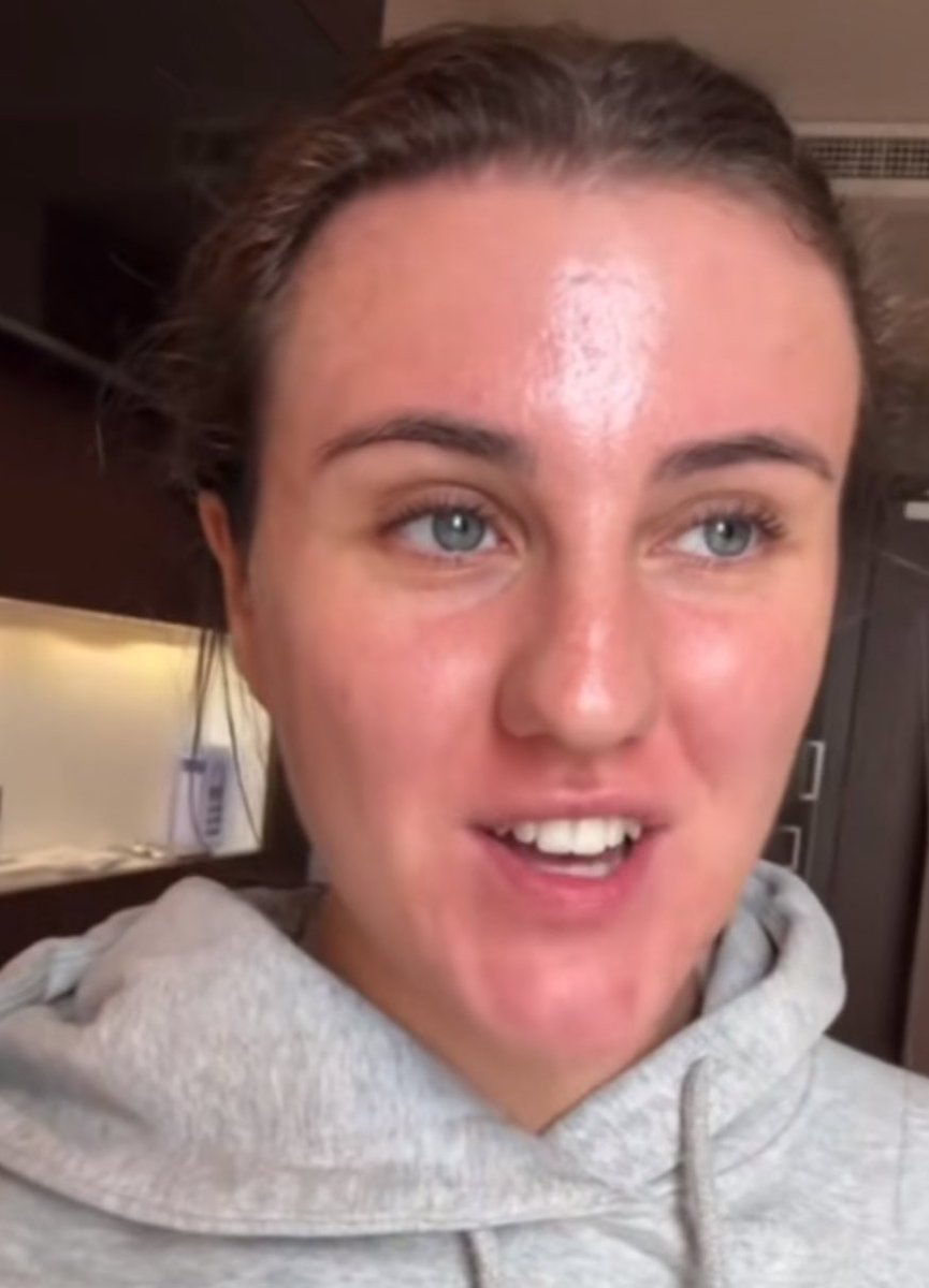 zoomertea ♱⃓ 🇬🇧 tweet media