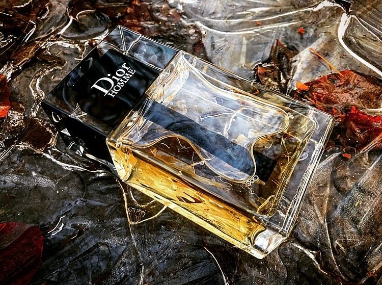 محب العطور ✨ tweet media