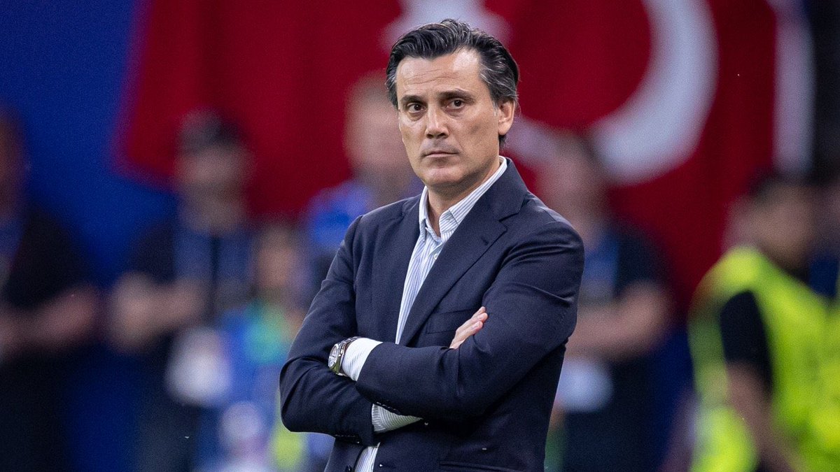 BRSCVR's tweet image. Mükemmel bir oyuncu gurubunu heba eden #Montella DEFOL..! 

#MNETUR
#BizimÇocuklar 
#MilliTakım
#Montella