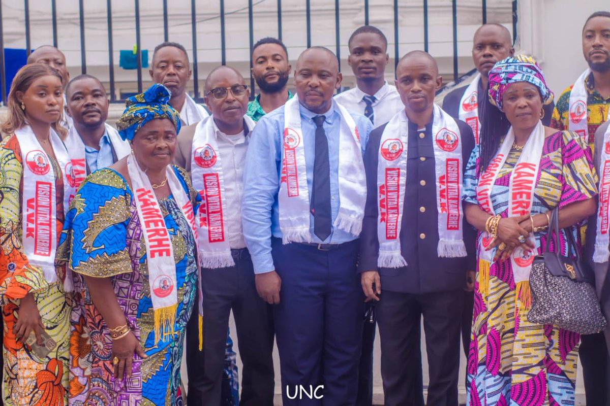 GaborienM's tweet photo. La structure VVK  est venue me présenter les membres constituant son bureau d coordination .Flatté par son organisation et son implantation à travers toutes les communes de la ville de Kinshasa en un temps record  ,je jette des fleurs au coordon Ghyslain MPONZO pr son leadership. https://t.co/iniNYPrk9K