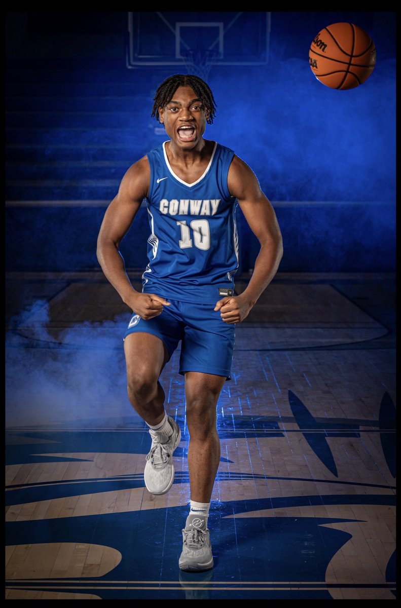 Great win vs parkview last friday!76-51
Had 28 points 8 rebounds 4assists and 2steals.