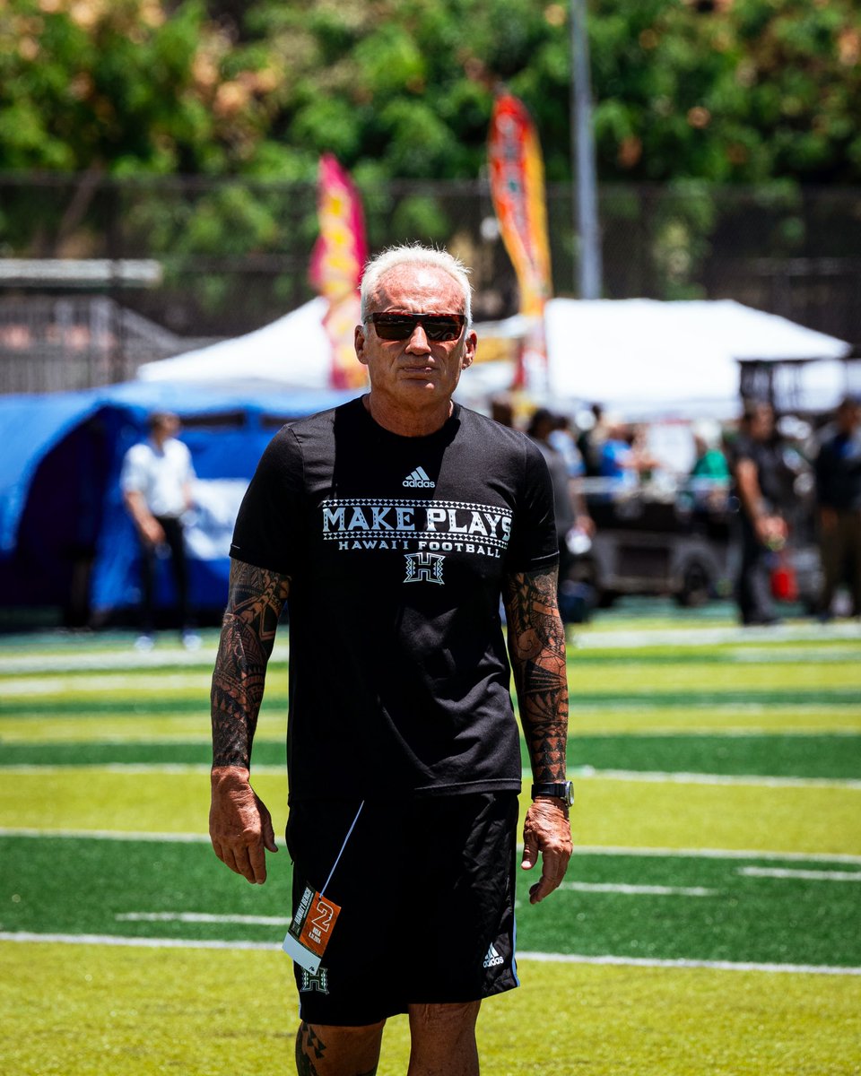 Happy Birthday to our Defense Tackles Coach! 🦾💚🎊

➡️<a href="/Jeff_Reinebold/">Jeff Reinebold</a>

#BRADDAHHOOD