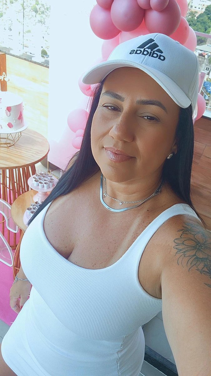 Katia 👑 tweet media