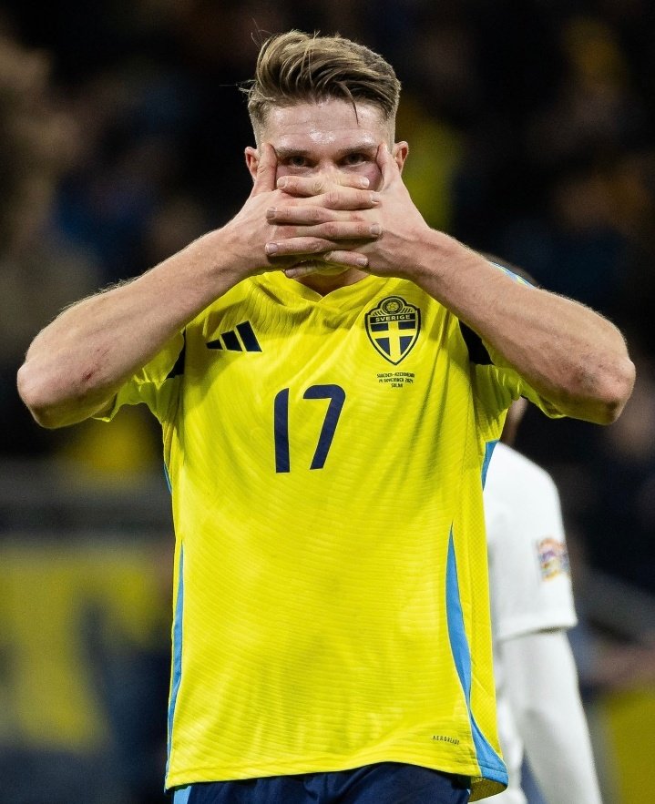 🇸🇪 Viktor Gyökeres alcanza los 39 G/A por club y país, en noviembre...

▪︎Máximo goleador de la Nations League.
▪︎Máximo goleador conjunto de la Champions
▪︎Máximo goleador de la Liga Portuguesa.
▪︎Máximo asistente de la Nations League.

El '9' de los 100M€.