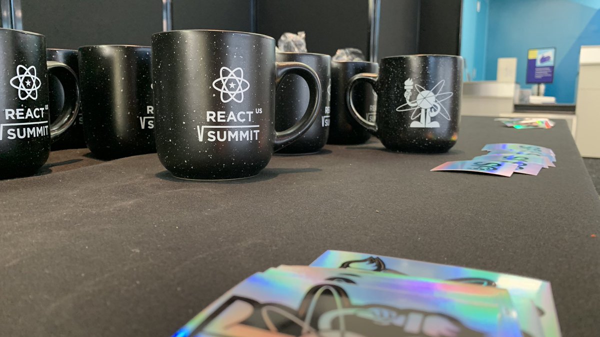 Vanss472's tweet image. Today at #ReactSummitUS
