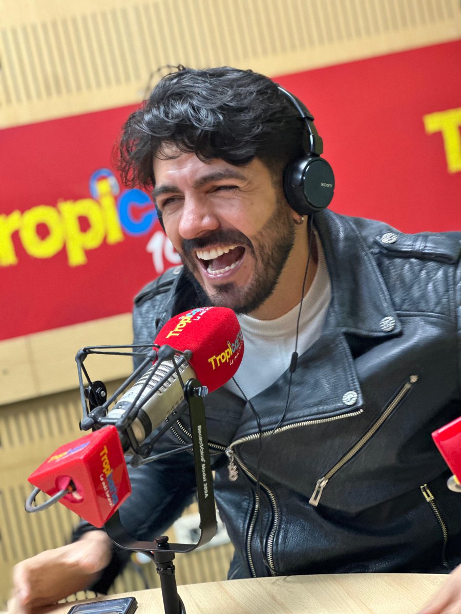 Jimmy Vasquez en #CómoAmanecióBogotá  .   #JimmyVasquez
<a href="/jimmyvasquezart/">Jimmy Vásquez</a>