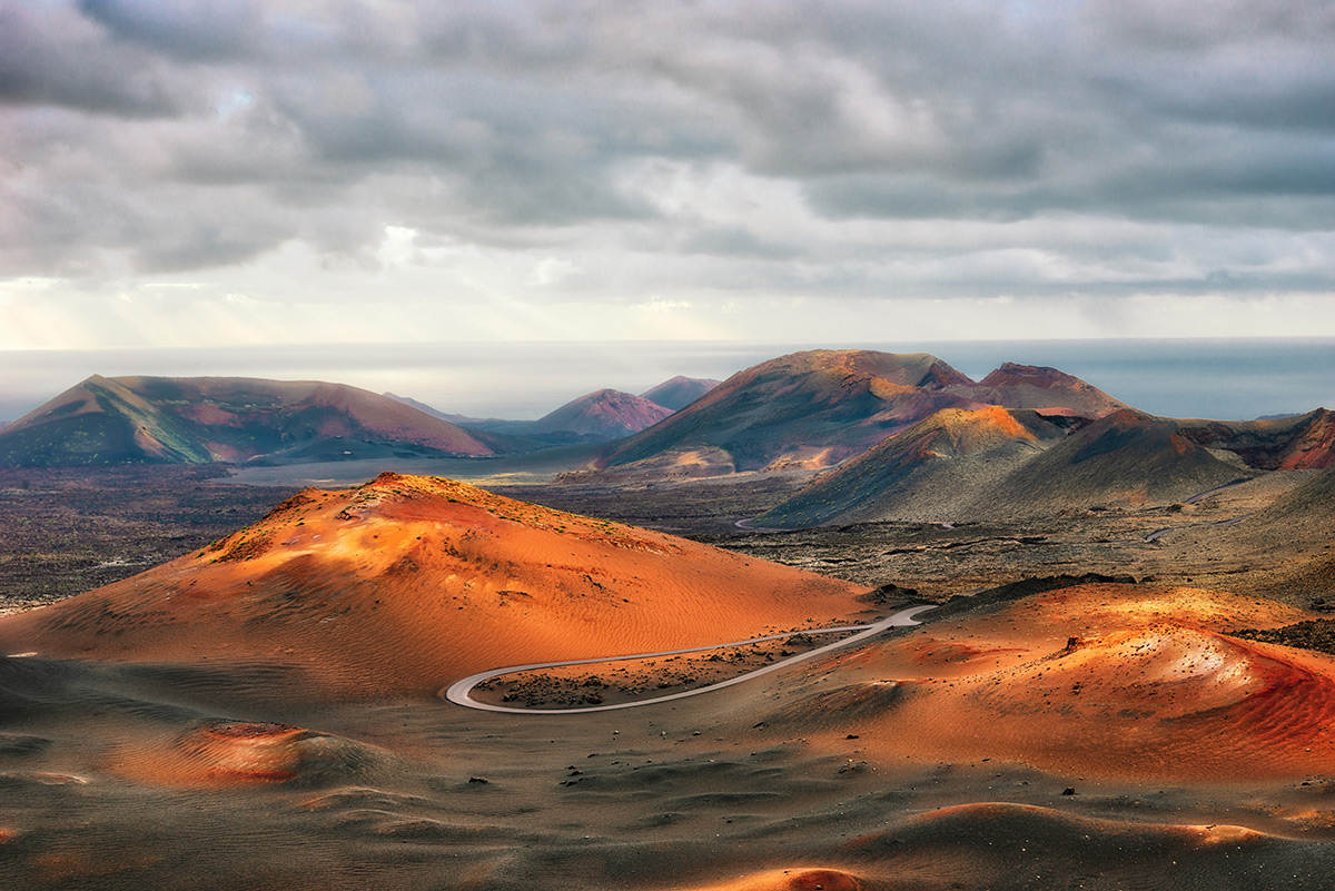 🏜 Los 12 paisajes más "extraños" de España: sitiosdeespana.es/articulo/los-1… 
Lugares que te harán preguntarte si de verdad estás en España.
