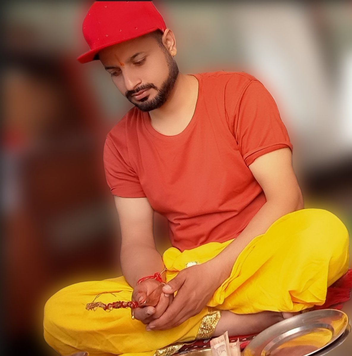 Shishsharma9's tweet photo. सता, ताकत और जवानी सब की एक्सपायरी डेट तय है,  इसलिए हमेशा विनम्र रहिए।   जय श्री राम ✨💕🙏🙏🚩🚩 https://t.co/piEUcwlqIY