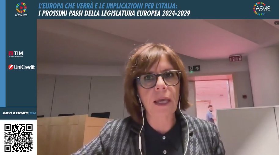 ASviSItalia's tweet photo. .@angela__mauro @HuffPostItalia: l’equilibrio politico europeo diventa fondamentale per la realizzazione dell’Agenda 2030. Sono ottimista, perché le contestazioni intorno al #greendeal obbligano le forze politiche a fare un bagno di realtà. #ASviSLive #RapportoASviS https://t.co/IYEtme0vpF