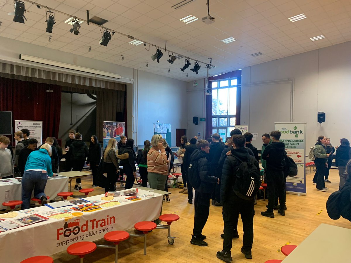 MsInnes2's tweet image. Great to see S3 pupils engaging with local charities today as part of the YPI project. @BathAcadNews @BathgateARK