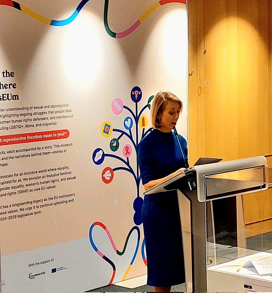 Gian Marco Grindatto (@gmgrindatto) on Twitter photo #GenderEquality and sexual & reproductive health & rights #SRHR must be at the core of the next 🇪🇺 long-term budget #MFF.
Thanks <a href="/Lucia_Yar/">Lucia Yar</a> for your commitment to ensure the EU has ambitious policies and funding to advance gender equality.
#AWorldWhere #GenderEquality and sexual & reproductive health & rights #SRHR must be at the core of the next 🇪🇺 long-term budget #MFF.
Thanks <a href="/Lucia_Yar/">Lucia Yar</a> for your commitment to ensure the EU has ambitious policies and funding to advance gender equality.
#AWorldWhere