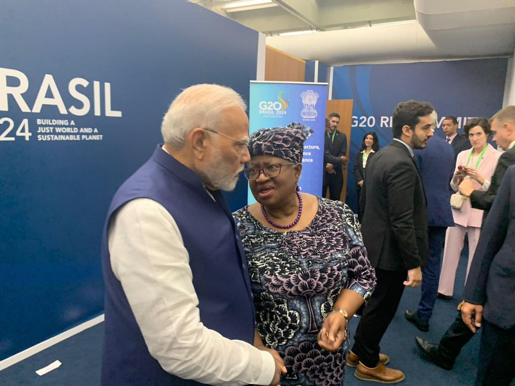 NOIweala's tweet image. Good exchange with H.E Prime Minister @narendramodi on the sidelines of the Government of India side event on Digital Public Infrastructure, Artificial Intelligence and Data for Governance on the margins of the G20 Leaders meeting in Rio de Janeiro. @PMOIndia