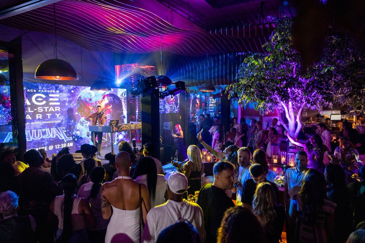 PGD Global (@pgdglobal) on Twitter photo #GoingUpOnATuesday 🔥 A look back Candace Parker All-Star Party, A PGD Global Production! One of our favorite experiences of the year!🥂
Shoutout to <a href="/WME/">WME</a>
<a href="/adidas/">adidas</a> <a href="/Flaujae/">Flaujae 4️⃣</a> <a href="/MielleOrganics/">Mielle Organics LLC</a> <a href="/WNBA/">WNBA</a> #GoingUpOnATuesday 🔥 A look back Candace Parker All-Star Party, A PGD Global Production! One of our favorite experiences of the year!🥂
Shoutout to <a href="/WME/">WME</a>
<a href="/adidas/">adidas</a> <a href="/Flaujae/">Flaujae 4️⃣</a> <a href="/MielleOrganics/">Mielle Organics LLC</a> <a href="/WNBA/">WNBA</a>