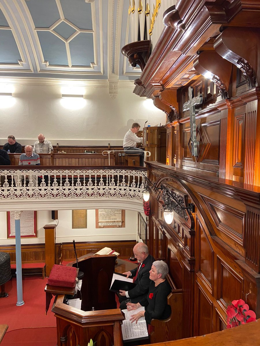 Côr Llundain tweet media