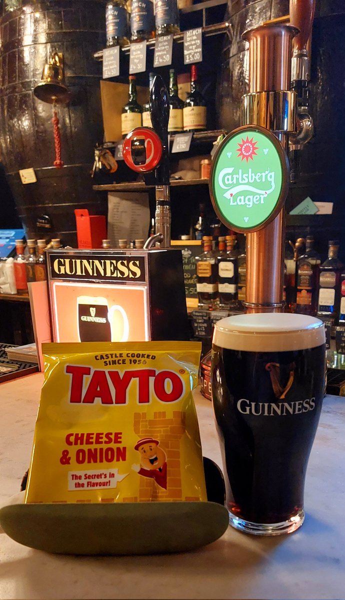 David Storey (@davidstorey60) on Twitter photo Reading <a href="/lewis_baston/">Lewis Baston</a> <a href="/BastonBorders/">Borderlines</a> - 1st chapter deals with the Irish border; pleased to see he devotes some space to the vexed question of Tayto! Reading <a href="/lewis_baston/">Lewis Baston</a> <a href="/BastonBorders/">Borderlines</a> - 1st chapter deals with the Irish border; pleased to see he devotes some space to the vexed question of Tayto!