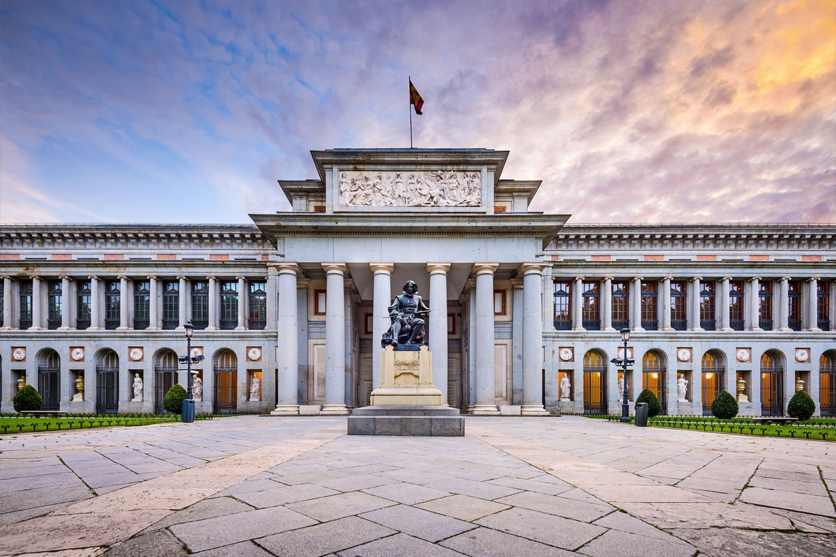 Tal día como hoy, pero de 1819, abre sus puertas el Museo Real de Pintura y Escultura, más tarde conocido como Museo del Prado. Este se convertirá en una de las mejores galerías de arte del mundo, algo que perdura en la actualidad. 
<a href="/museodelprado/">Museo del Prado</a>