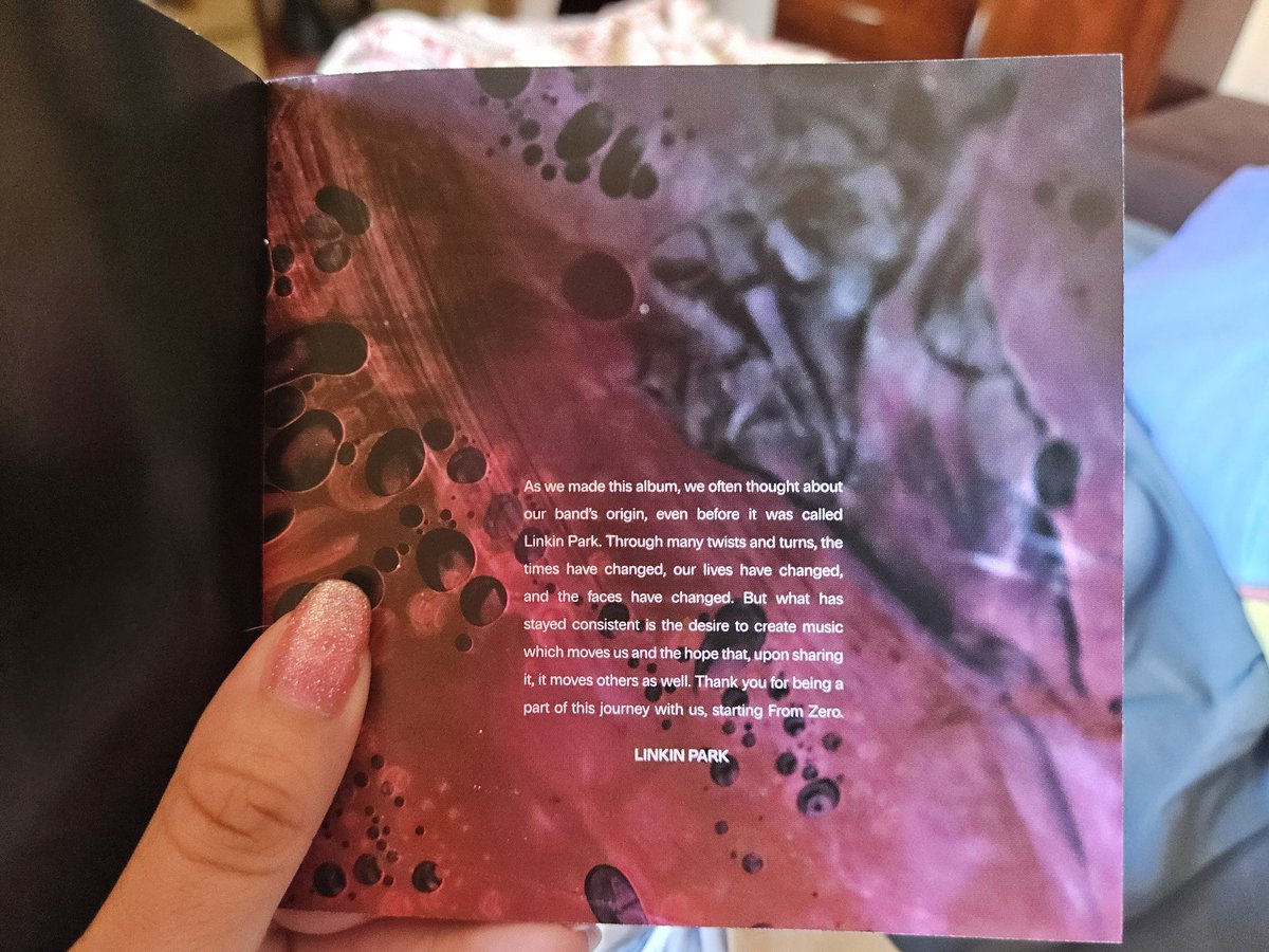 Withuchaz's tweet image. tô chorando