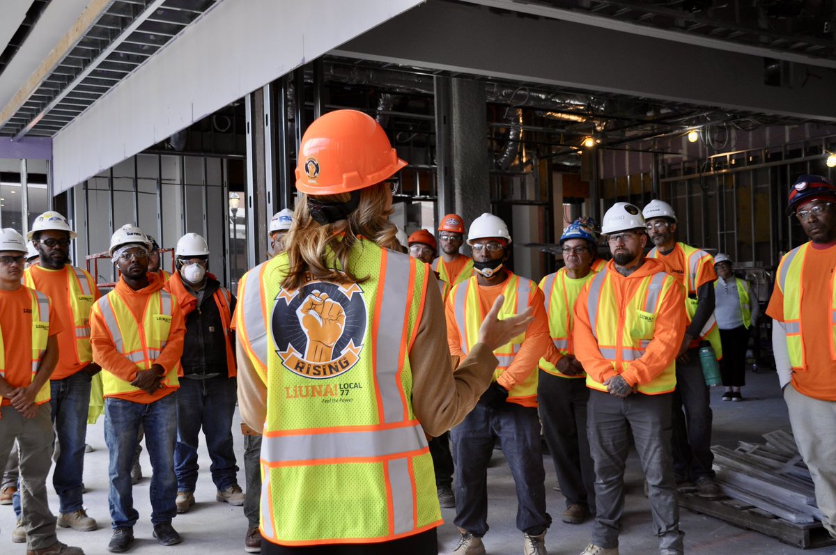 MikieSherrill's tweet image. In New Jersey, we are innovators, inventors, and builders.

@LiUNAEasternReg is carrying that spirit of progress forward in New Brunswick, where union workers are building a state-of-the-art cancer treatment center.

Organized labor is critical to our mission to move our state
