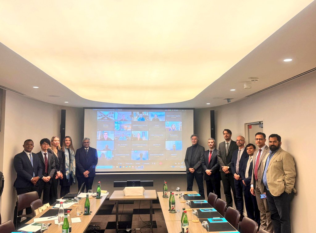 Ministry of Petroleum and Natural Gas #MoPNG (@petroleummin) on Twitter photo Mr. Pankaj Jain, Secretary_MoPNG and the Interim DG of #GlobalBiofuelsAlliance (<a href="/we_gba/">Global Biofuels Alliance (GBA)</a>) chaired the 4th TEC Meeting in Paris, with 9 member countries attending in person and 9 joining virtually. Member countries applauded GBA’s remarkable presence at #COP29 🌱, highlighting its Mr. Pankaj Jain, Secretary_MoPNG and the Interim DG of #GlobalBiofuelsAlliance (<a href="/we_gba/">Global Biofuels Alliance (GBA)</a>) chaired the 4th TEC Meeting in Paris, with 9 member countries attending in person and 9 joining virtually. Member countries applauded GBA’s remarkable presence at #COP29 🌱, highlighting its